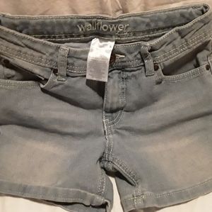 Wallflower girl shorts